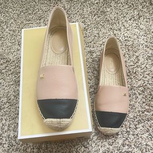 MICHAEL KORS Kendrick Toe Cap